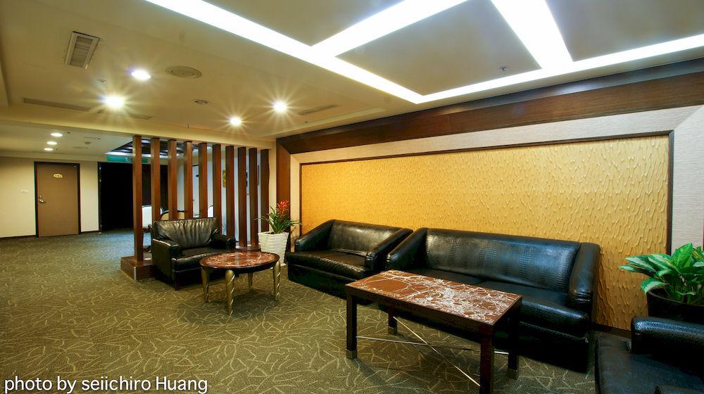 Lincoln Hotel Tainan Luaran gambar