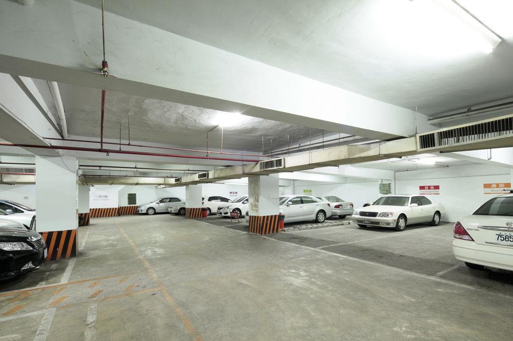 Lincoln Hotel Tainan Luaran gambar