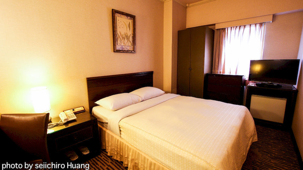 Lincoln Hotel Tainan Luaran gambar