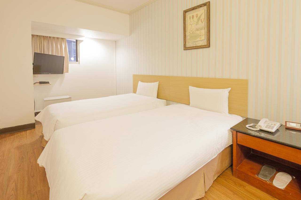 Lincoln Hotel Tainan Luaran gambar