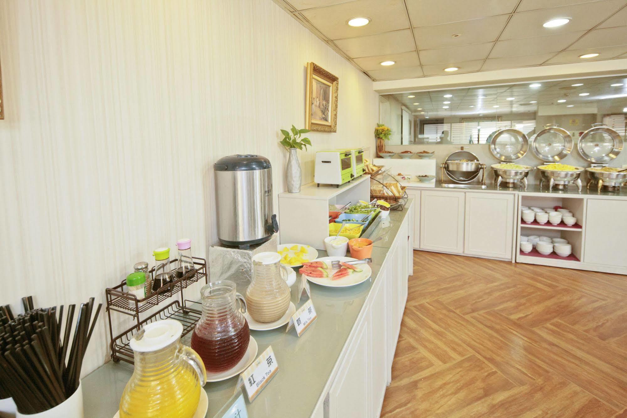 Lincoln Hotel Tainan Luaran gambar